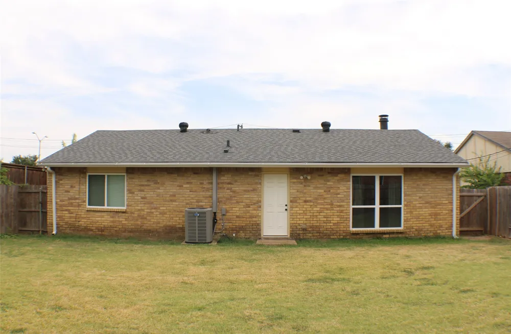 6925 Mid Cities Boulevard North Richland Hills, TX 76182