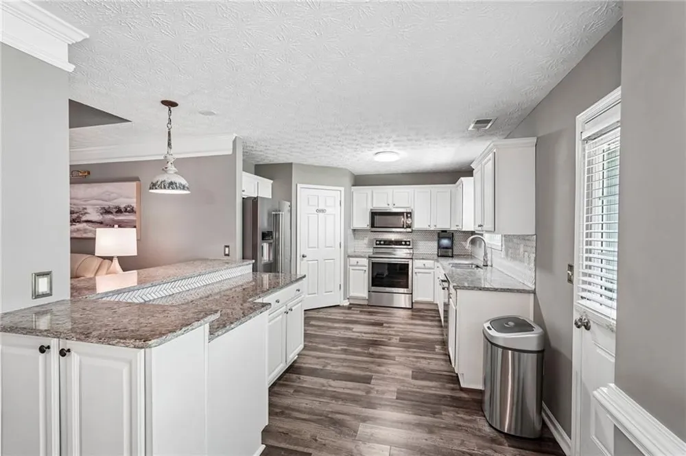 233 Arbor Creek Drive Dallas, GA 30157