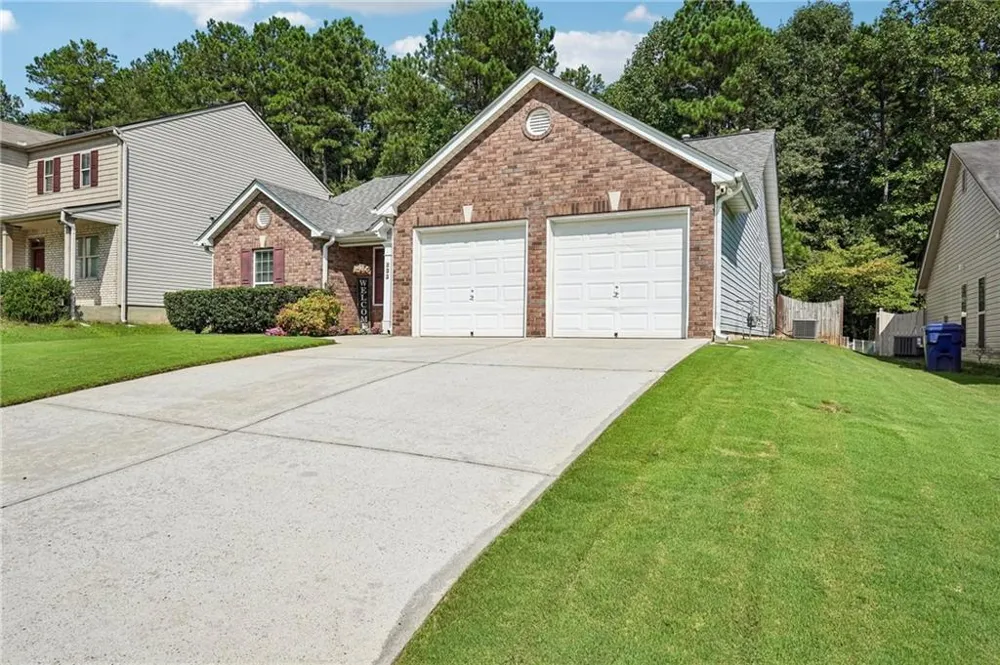 233 Arbor Creek Drive Dallas, GA 30157