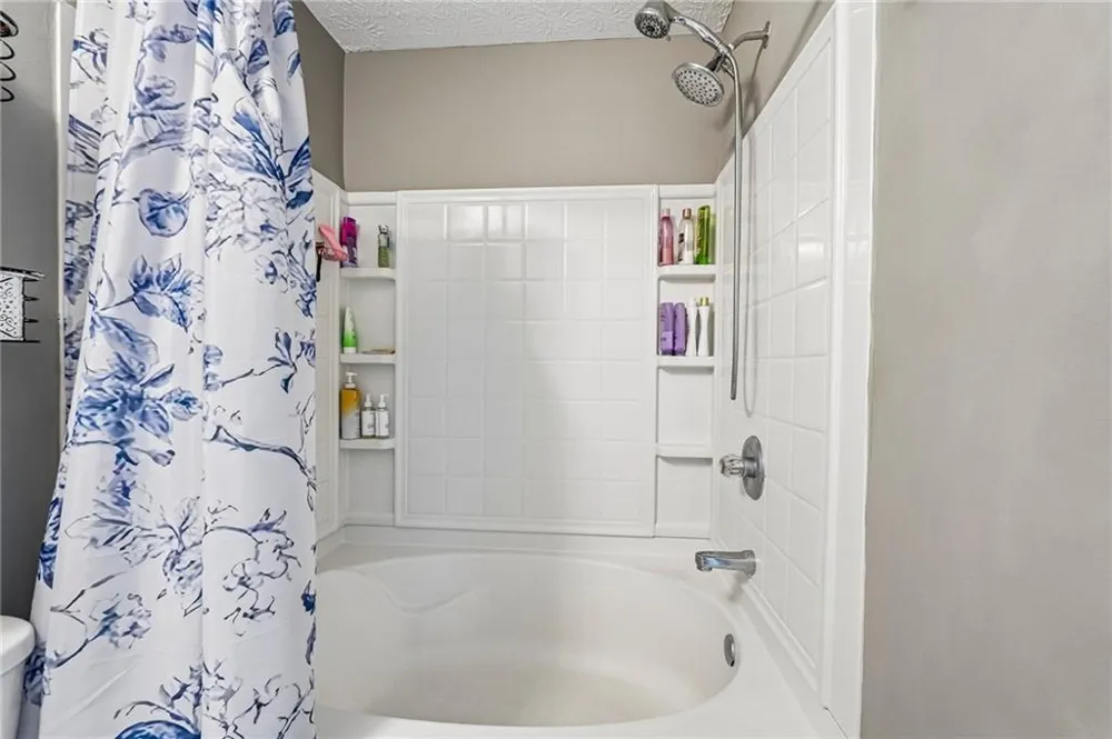 233 Arbor Creek Drive Dallas, GA 30157