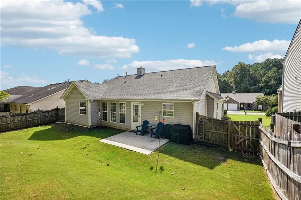 233 Arbor Creek Drive Dallas, GA 30157