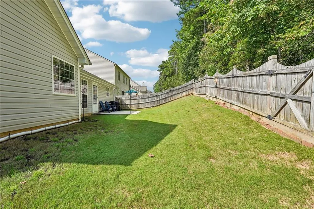 233 Arbor Creek Drive Dallas, GA 30157