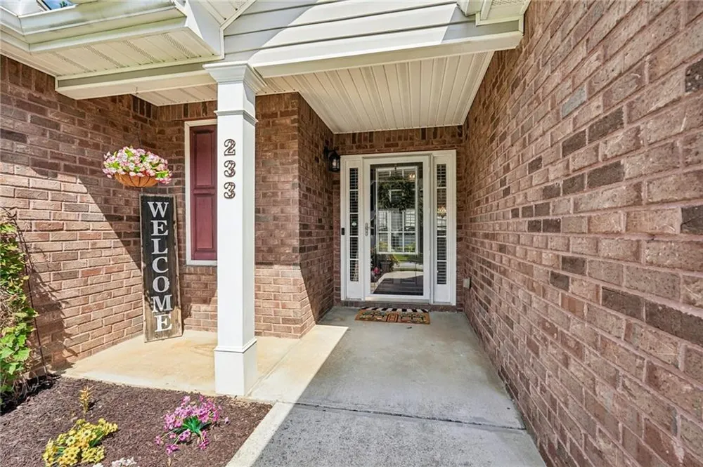 233 Arbor Creek Drive Dallas, GA 30157