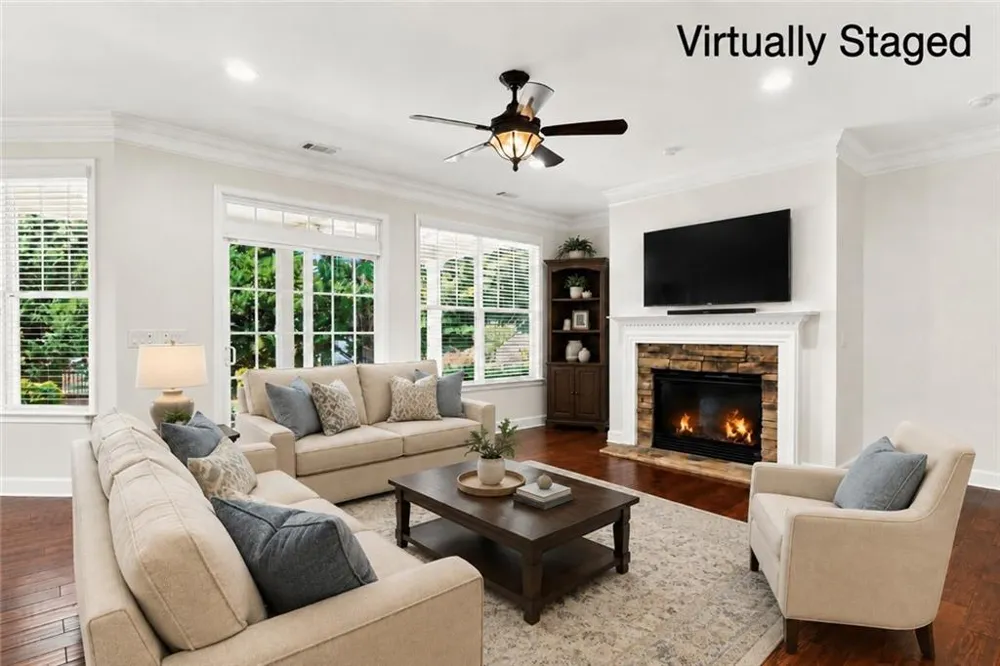 637 Laurel Crossing Canton, GA 30114