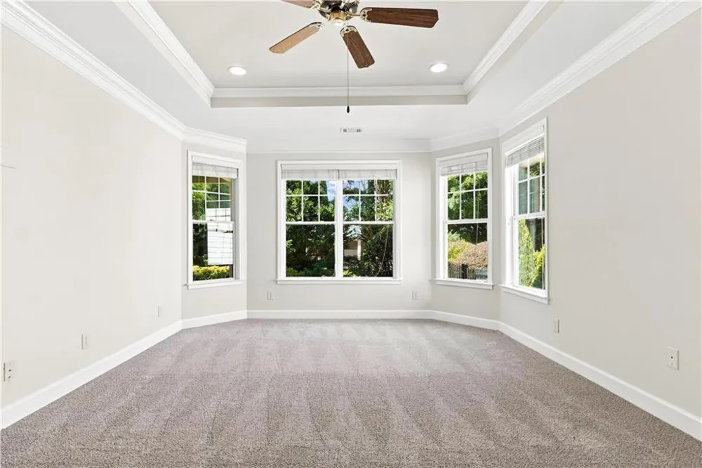 637 Laurel Crossing Canton, GA 30114