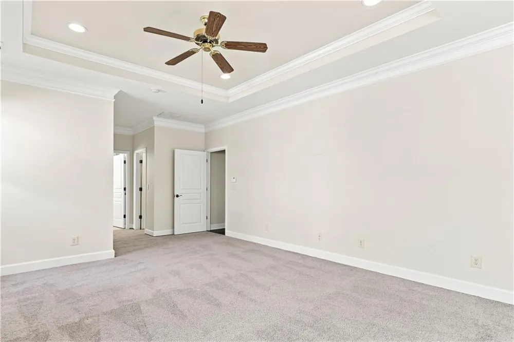 637 Laurel Crossing Canton, GA 30114