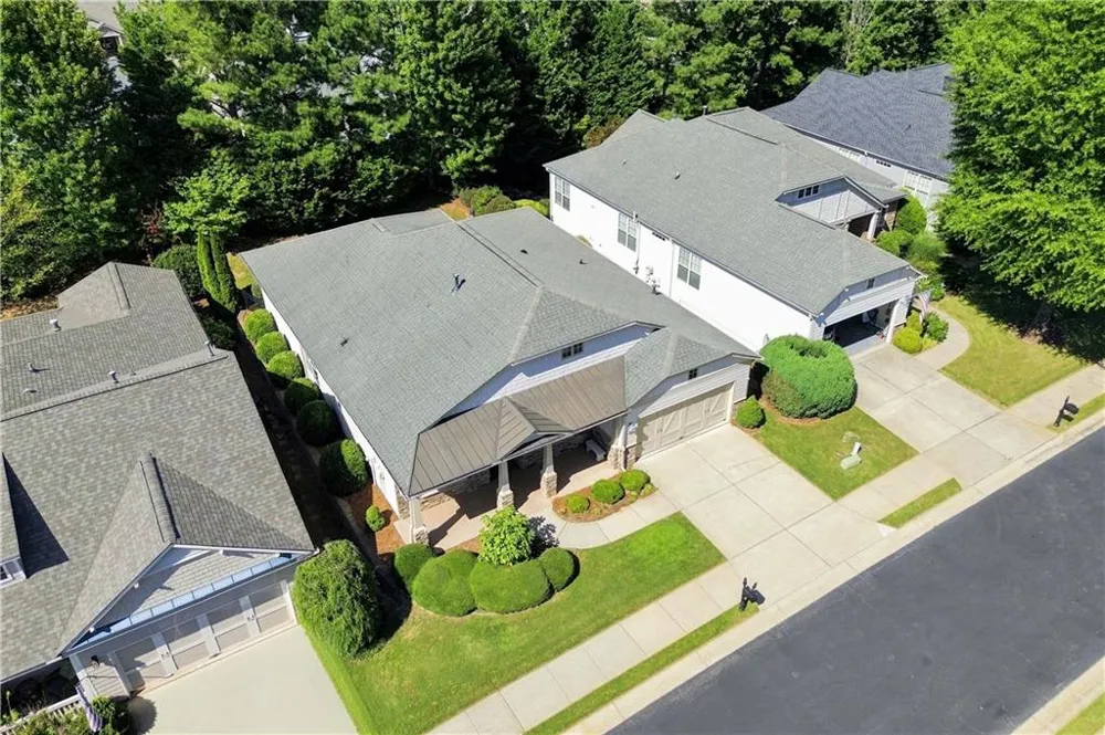 637 Laurel Crossing Canton, GA 30114