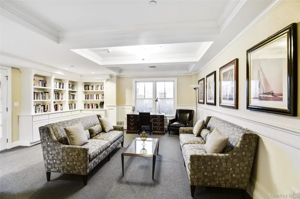 225 Stanley Avenue #121 Mamaroneck, NY 10543