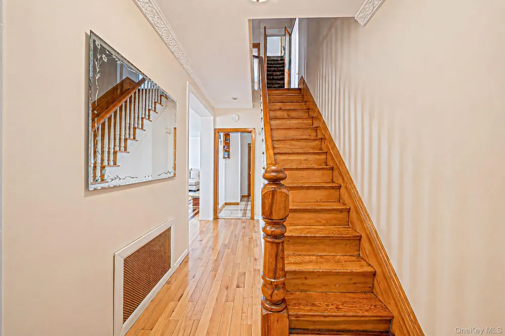 646 Clintonville Street Whitestone, NY 11357