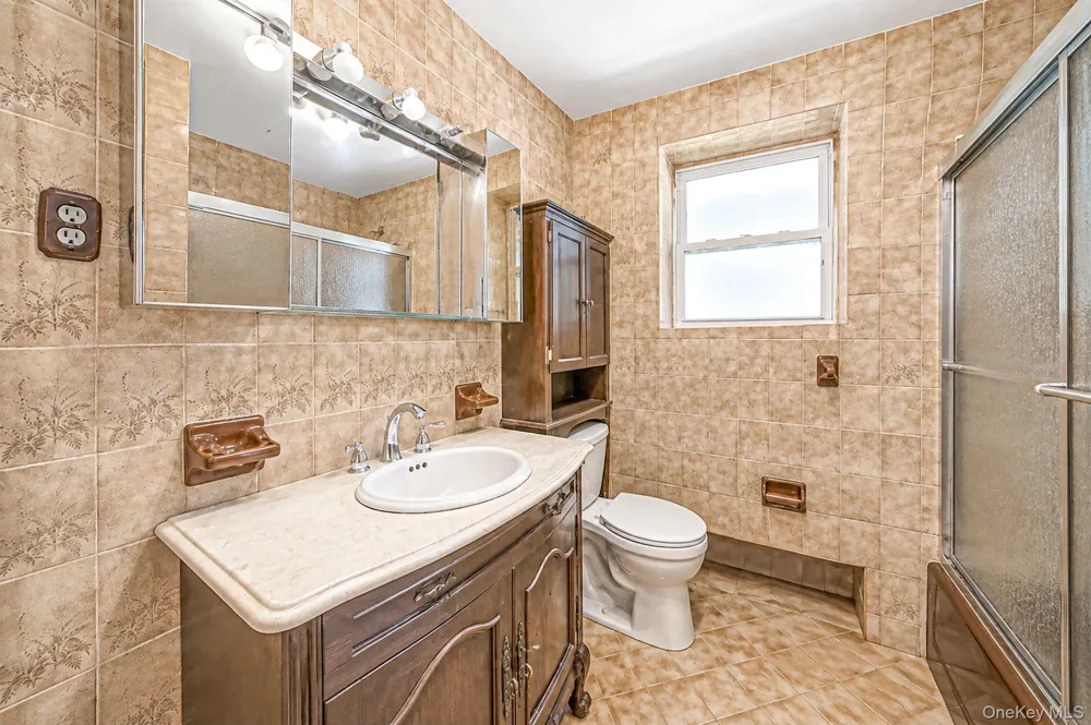 646 Clintonville Street Whitestone, NY 11357