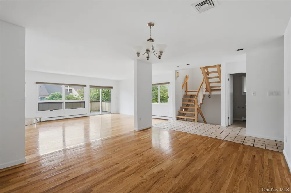 14 Dakota Court Suffern, NY 10901