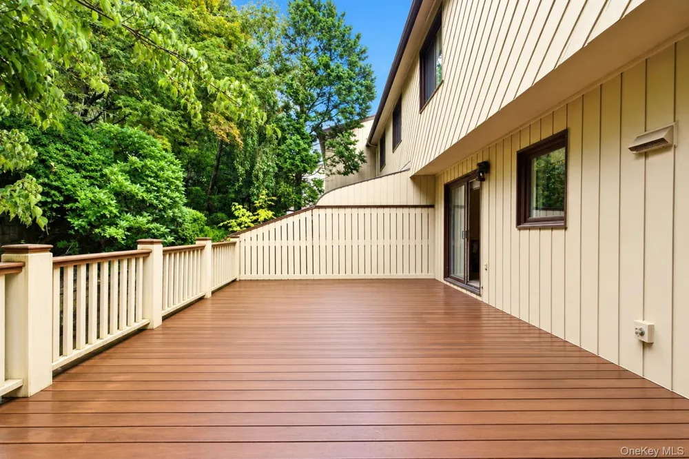 14 Dakota Court Suffern, NY 10901