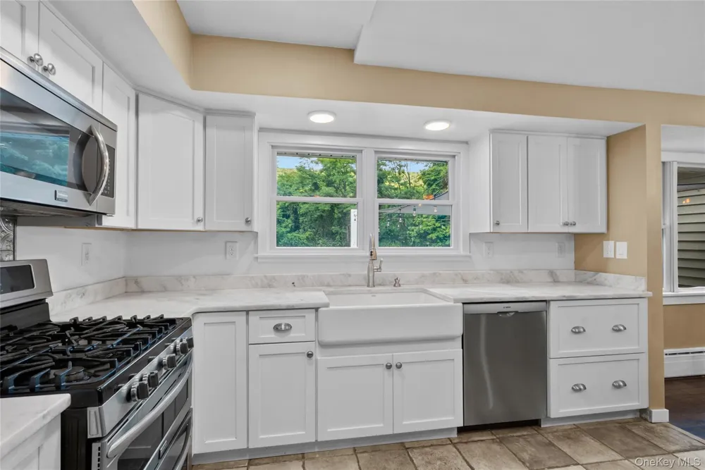 499 Old Dutch Hollow Road Monroe, NY 10950