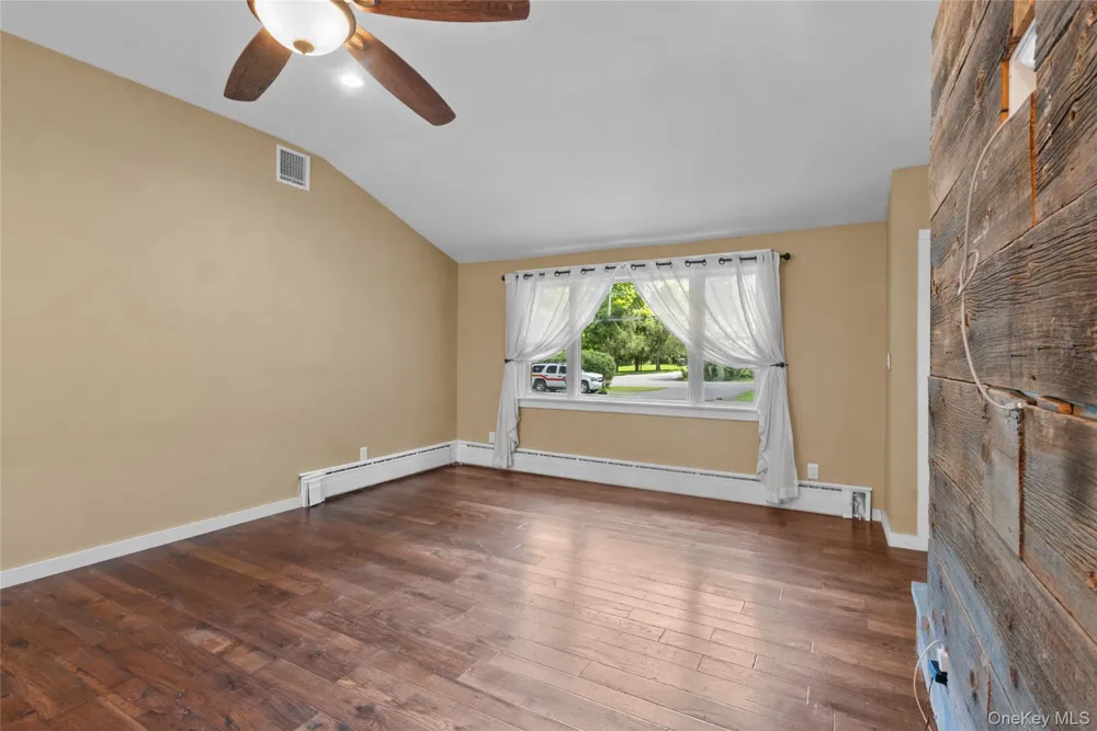 499 Old Dutch Hollow Road Monroe, NY 10950