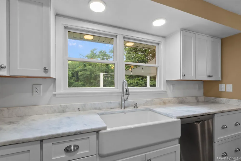 499 Old Dutch Hollow Road Monroe, NY 10950