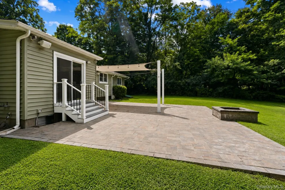 499 Old Dutch Hollow Road Monroe, NY 10950