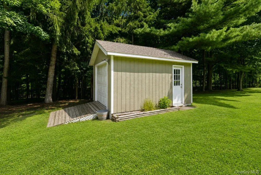 499 Old Dutch Hollow Road Monroe, NY 10950
