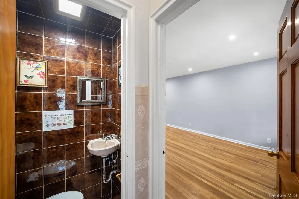 4225 Wilder Avenue Bronx, NY 10466