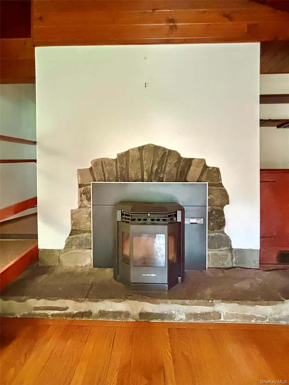 110 Montgomery Street Rhinebeck, NY 12572