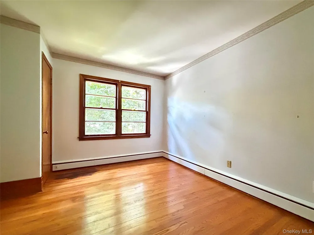 110 Montgomery Street Rhinebeck, NY 12572
