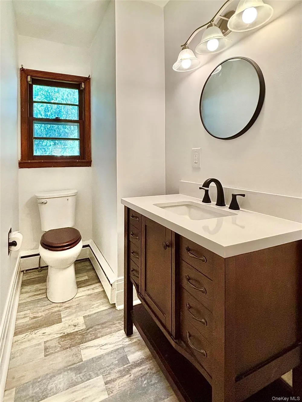 110 Montgomery Street Rhinebeck, NY 12572