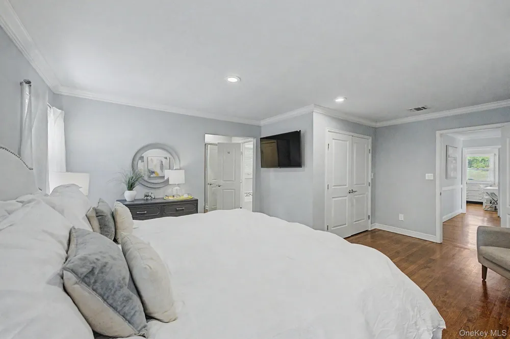 64 Cornflower Lane East Northport, NY 11731