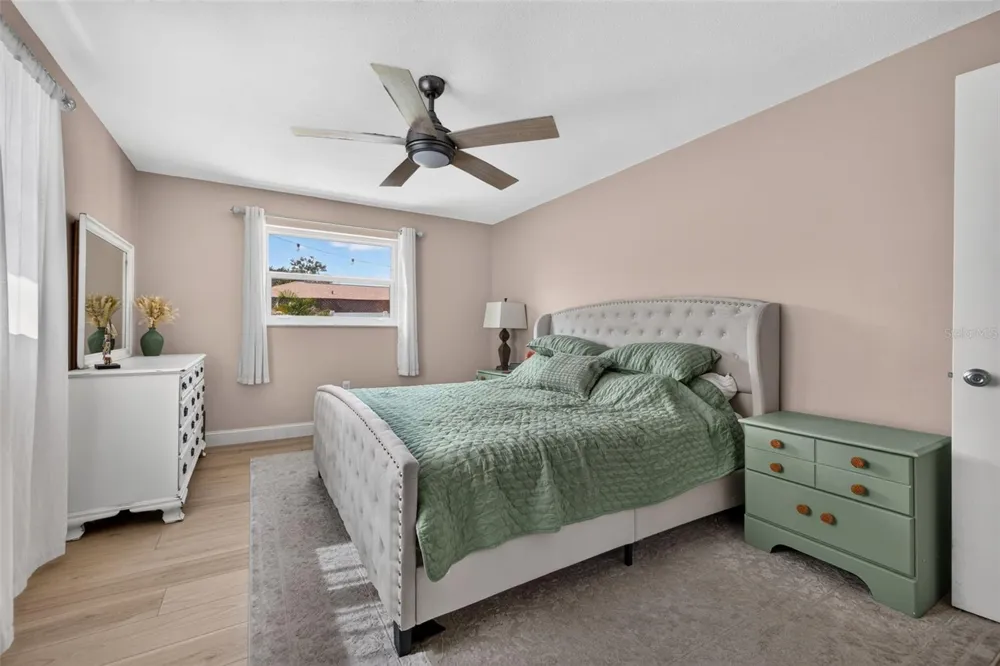 1737 STARLIGHT DRIVE Clearwater, FL 33755