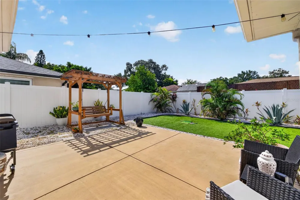 1737 STARLIGHT DRIVE Clearwater, FL 33755