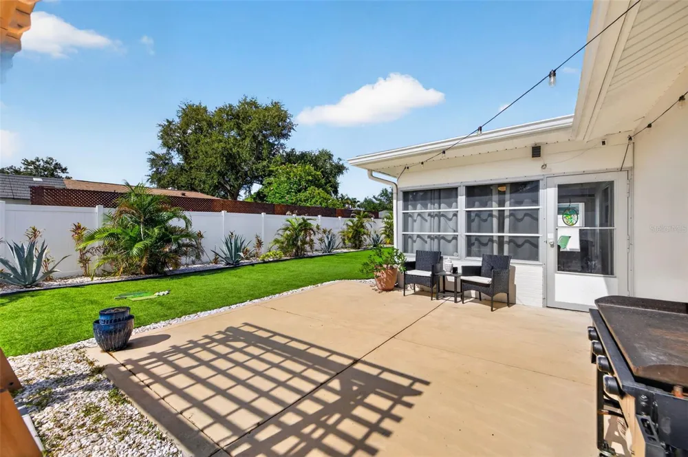 1737 STARLIGHT DRIVE Clearwater, FL 33755