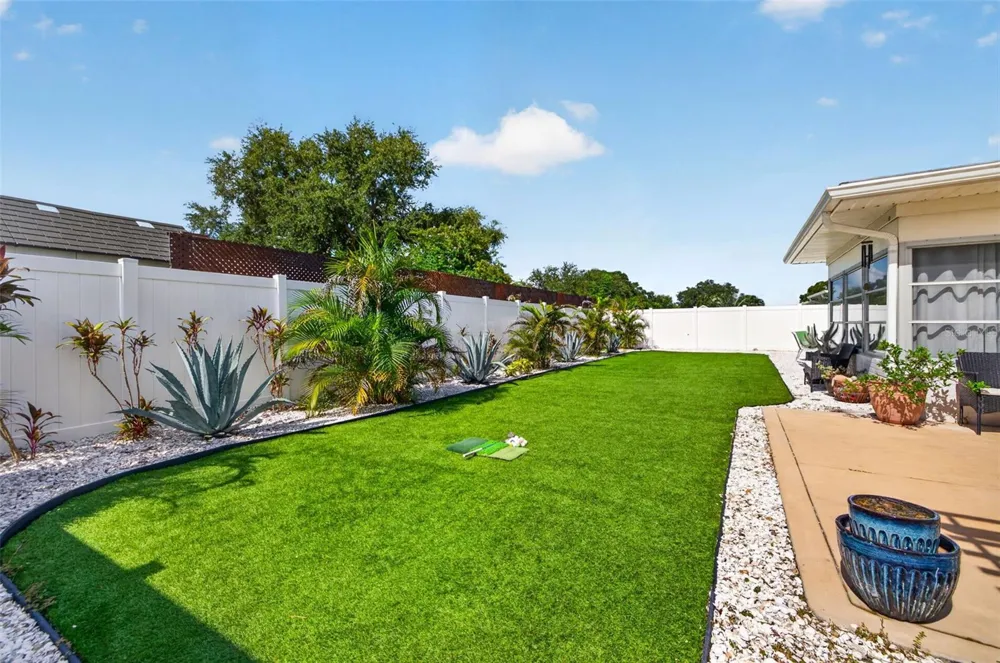 1737 STARLIGHT DRIVE Clearwater, FL 33755