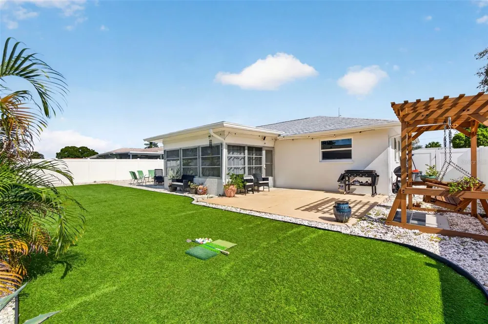 1737 STARLIGHT DRIVE Clearwater, FL 33755