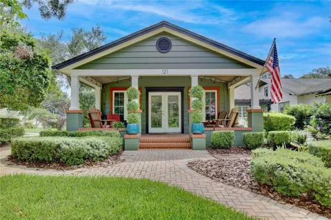 121 ROSEARDEN DRIVE