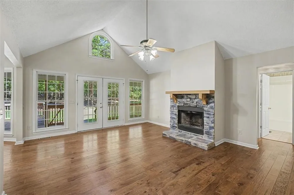 75 Indian Hills Drive Rydal, GA 30171