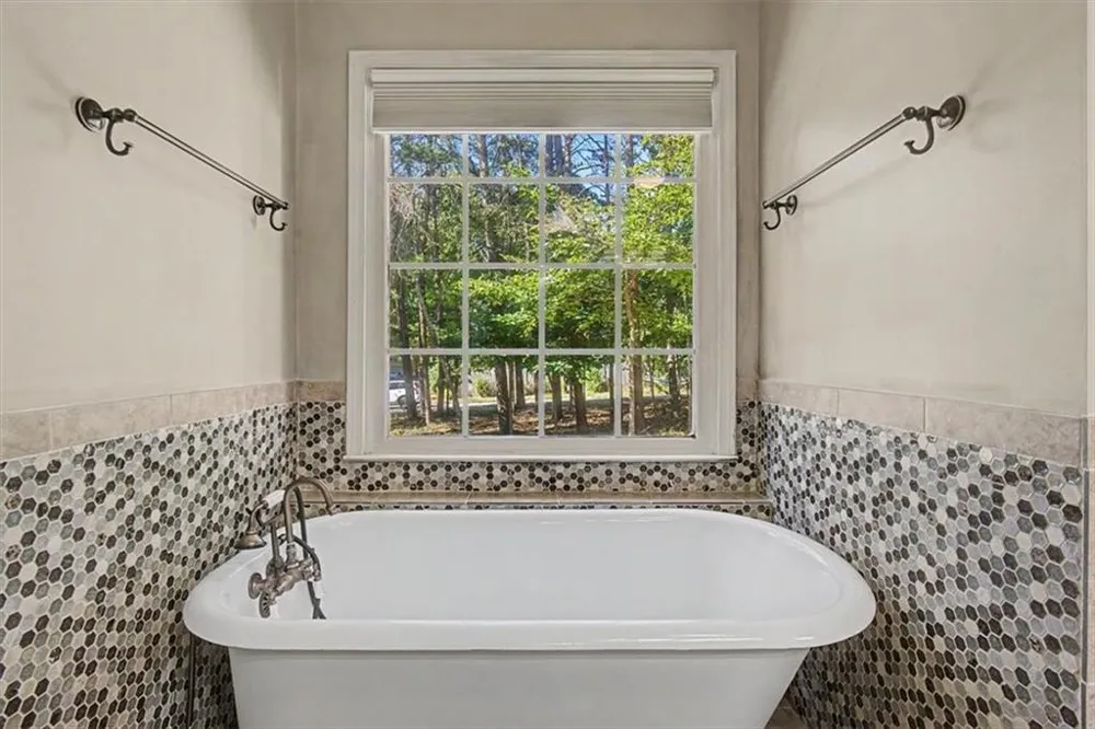 75 Indian Hills Drive Rydal, GA 30171