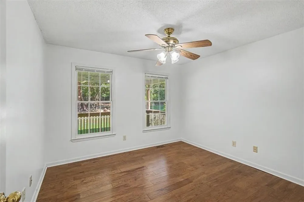 75 Indian Hills Drive Rydal, GA 30171