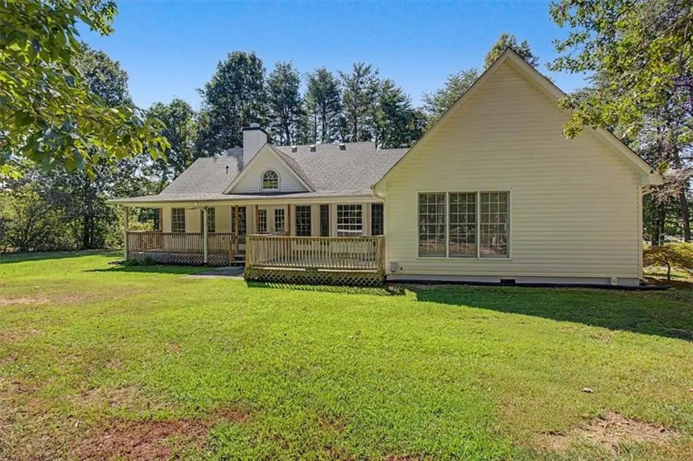 75 Indian Hills Drive Rydal, GA 30171