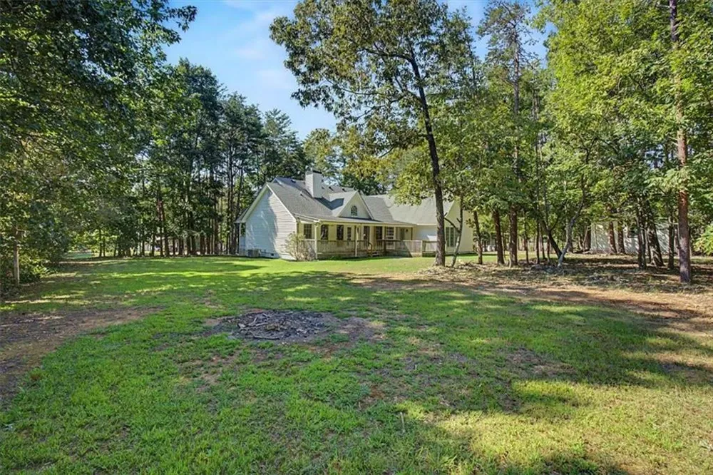 75 Indian Hills Drive Rydal, GA 30171