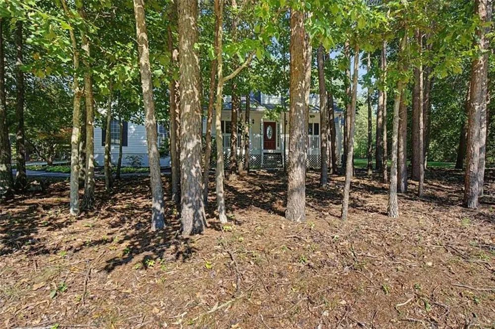 75 Indian Hills Drive Rydal, GA 30171