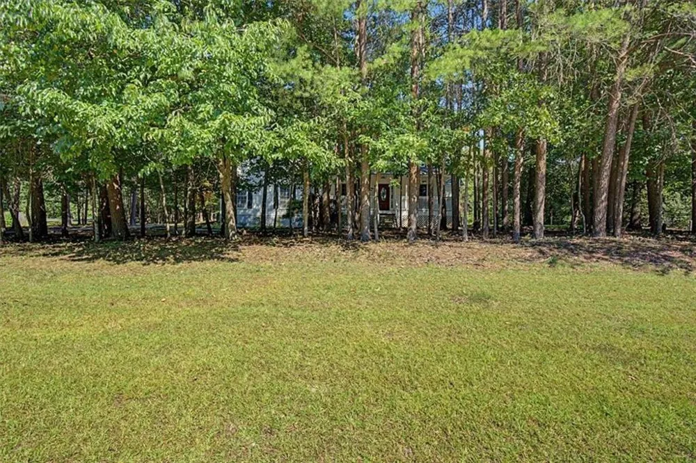 75 Indian Hills Drive Rydal, GA 30171