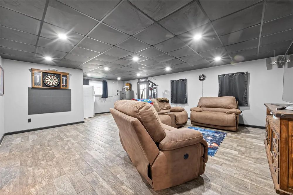 28111 Camille Drive Tomball, TX 77375
