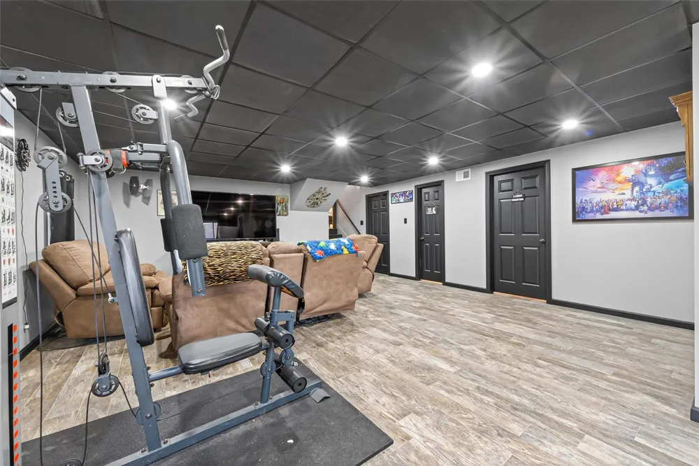 28111 Camille Drive Tomball, TX 77375