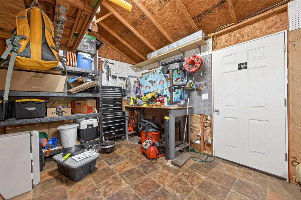 28111 Camille Drive Tomball, TX 77375