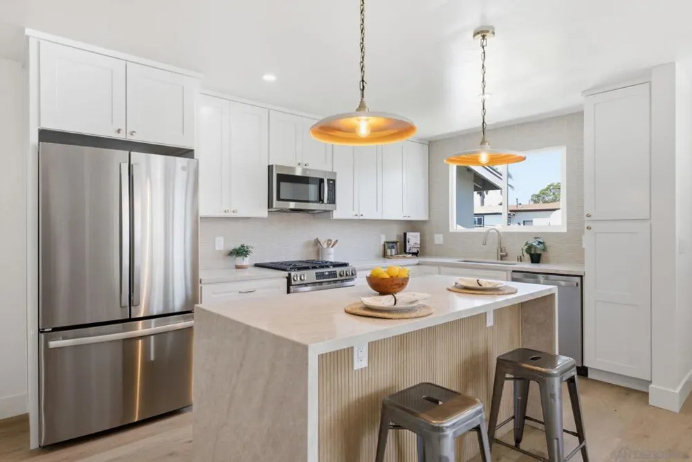 7167 Beagle St San Diego, CA 92111