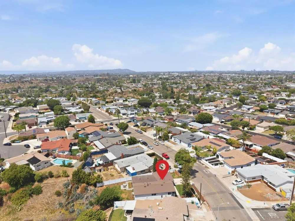 7167 Beagle St San Diego, CA 92111