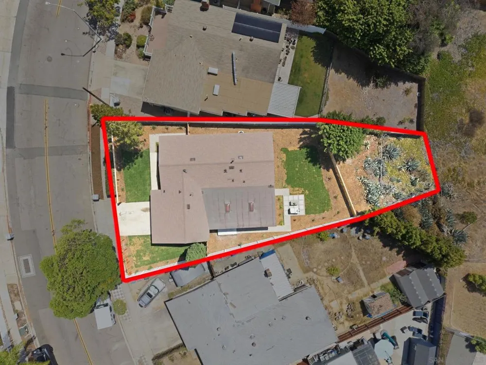 7167 Beagle St San Diego, CA 92111