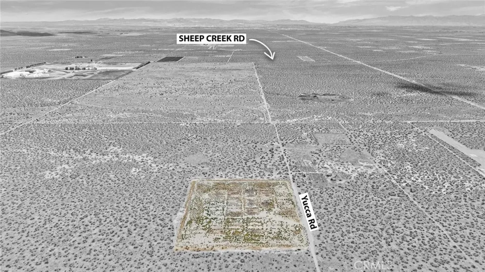 3050 Yucca Adelanto, CA 92301