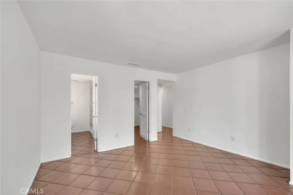 310 Bayview Drive Hermosa Beach, CA 90254