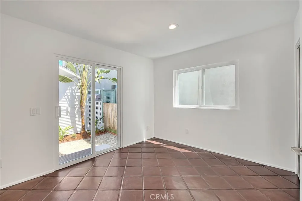 310 Bayview Drive Hermosa Beach, CA 90254
