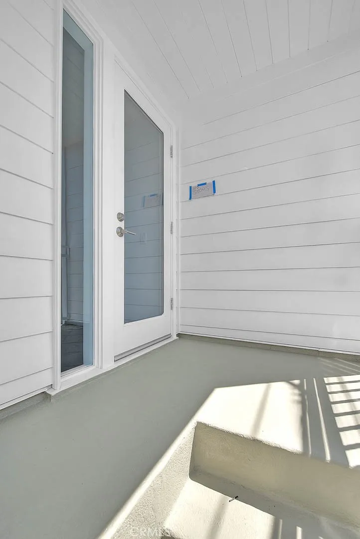 310 Bayview Drive Hermosa Beach, CA 90254