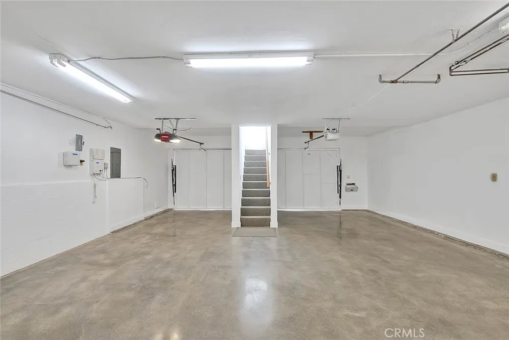 310 Bayview Drive Hermosa Beach, CA 90254